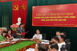 benh-vien-phoi-lang-son-cong-bo-quyet-dinh-bo-nhiem-lanh-dao-cac-khoa-phong-truc-thuoc